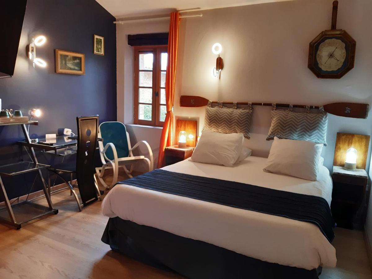 Logis Domaine De Peyrolade Bed & Breakfast Daux Exterior photo