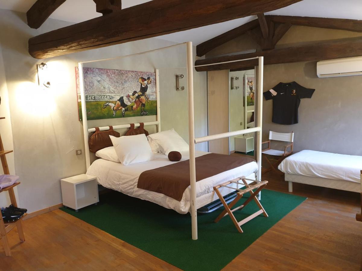 Logis Domaine De Peyrolade Bed & Breakfast Daux Exterior photo